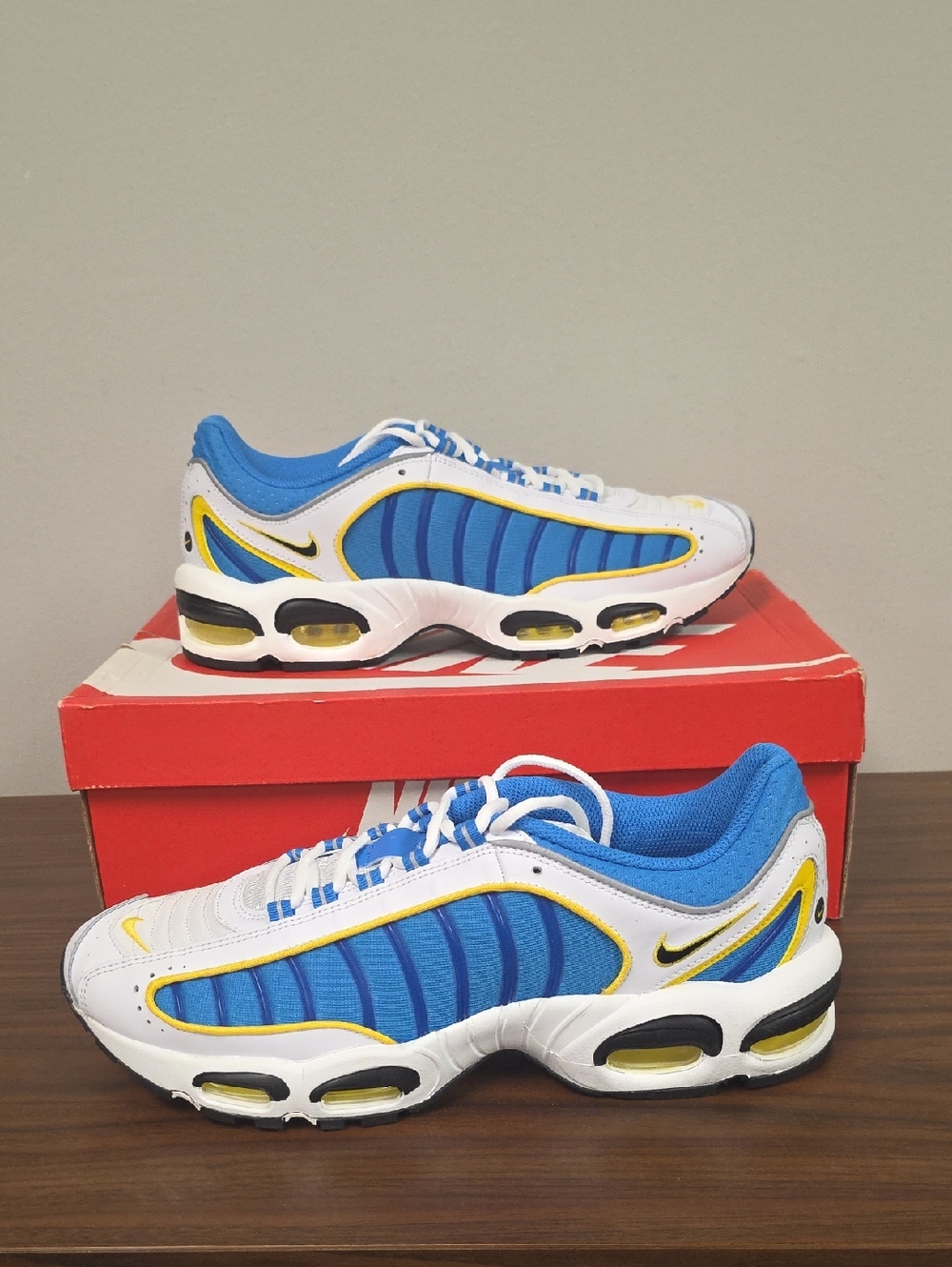 Nike Air Max Tailwind IV White/Lt Photo Blue Men's Size 13 CD0456-100 NEW